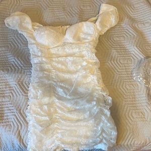 White lace dress from Windsor